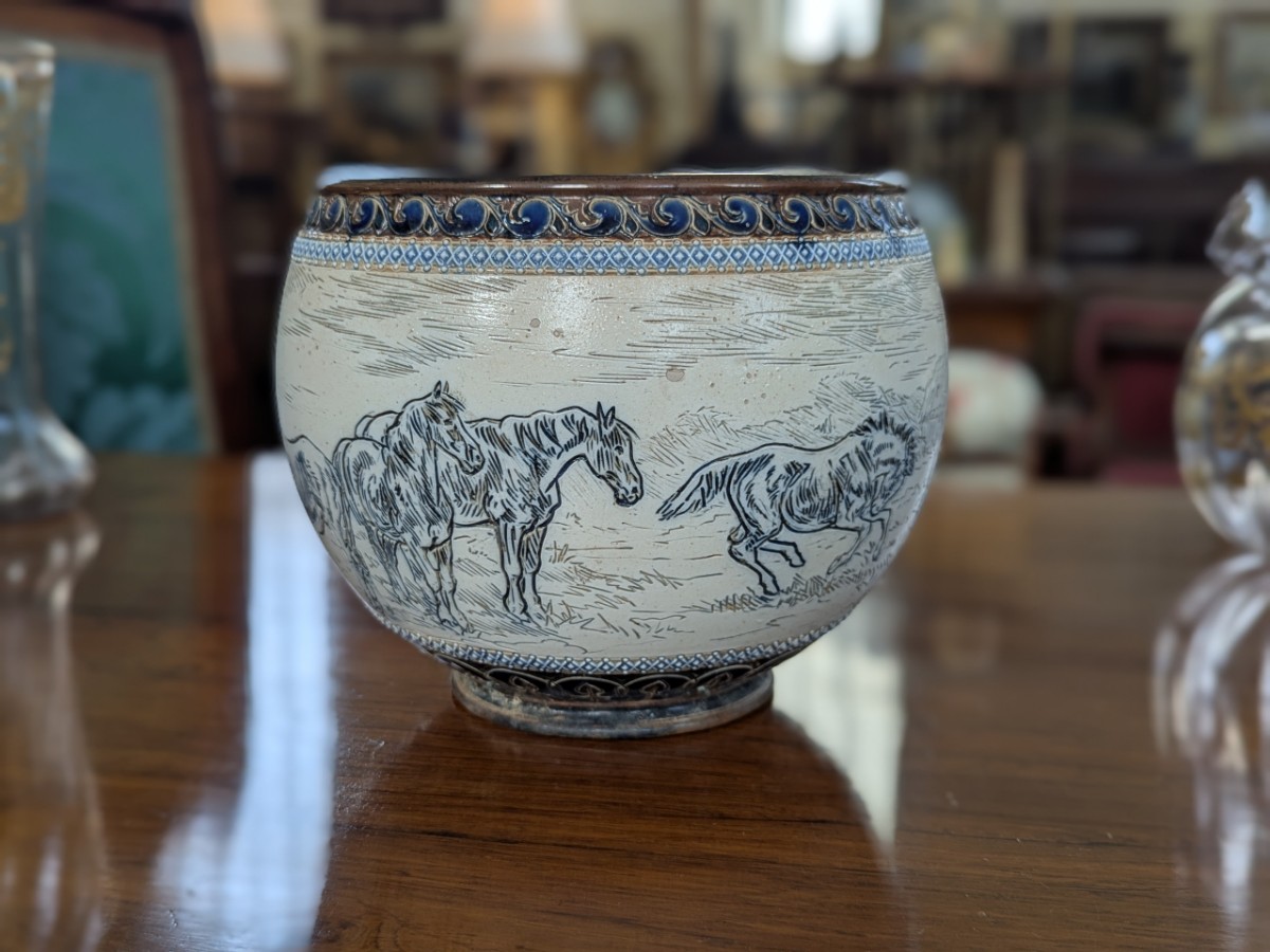 Hannah Barlow (1851-1916) Doulton Lambeth Stoneware Jardiniere